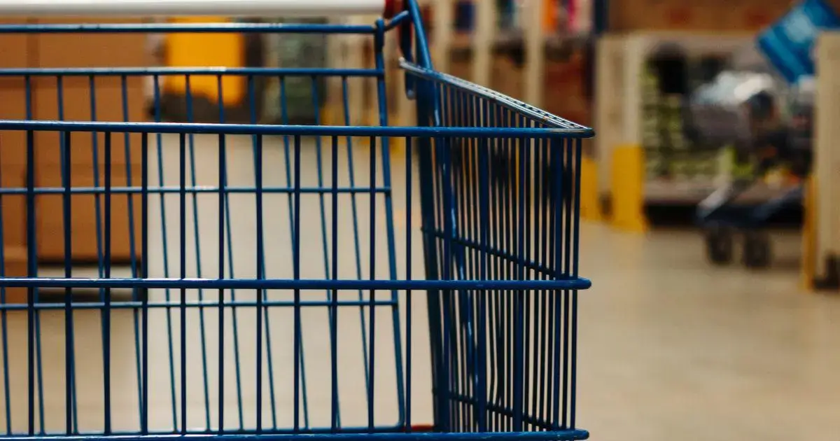 opportunités de carrière dans le commerce et la vente: métiers et salaires